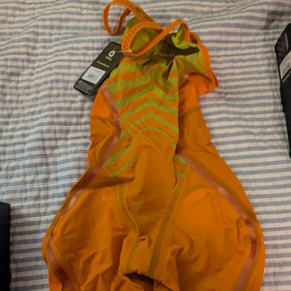 Speedo Pure Intent Size 22 Open Back Sonic Scorch NWT - Picture 1 of 6